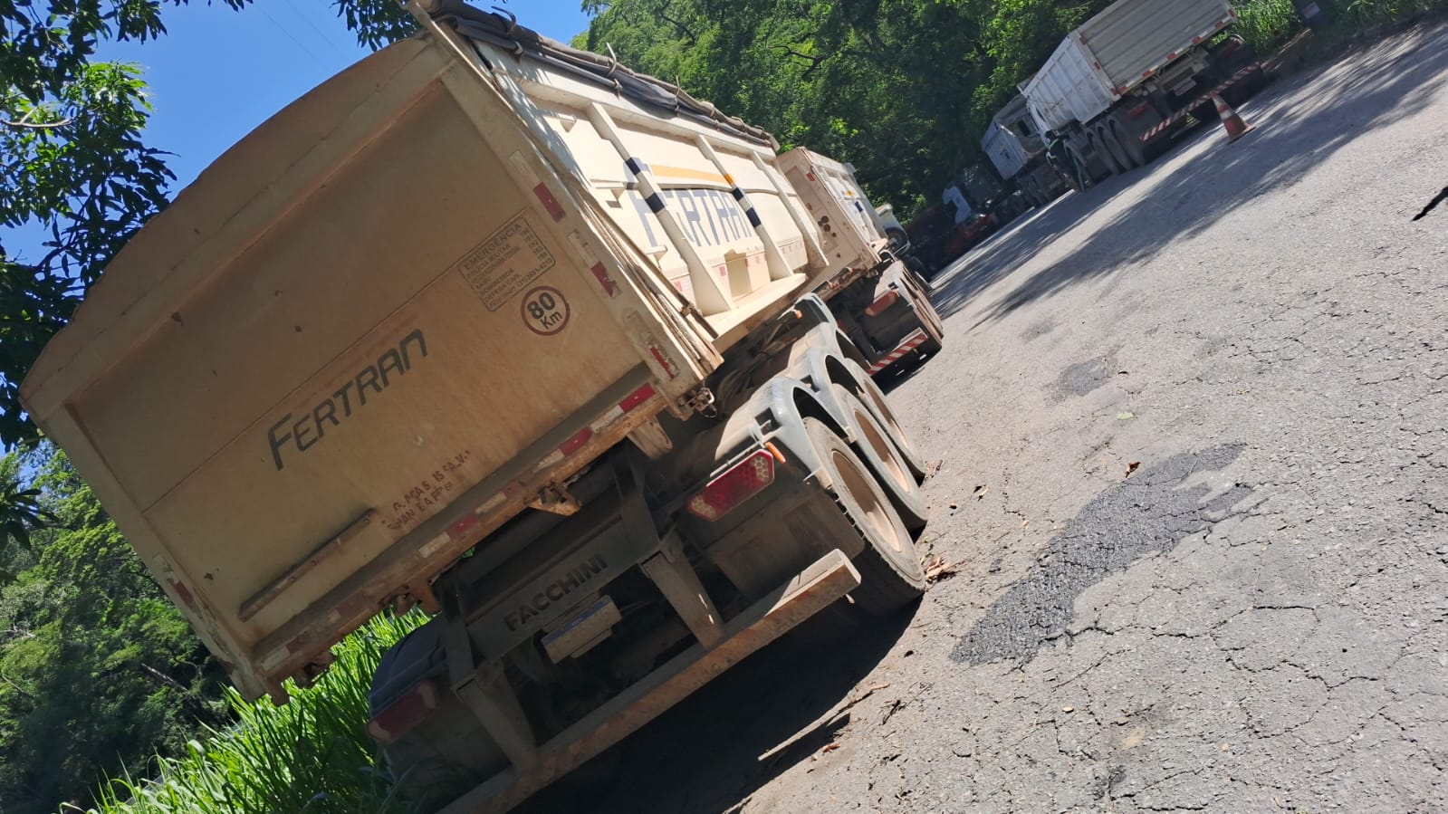 Foto da carreta RFR6H45